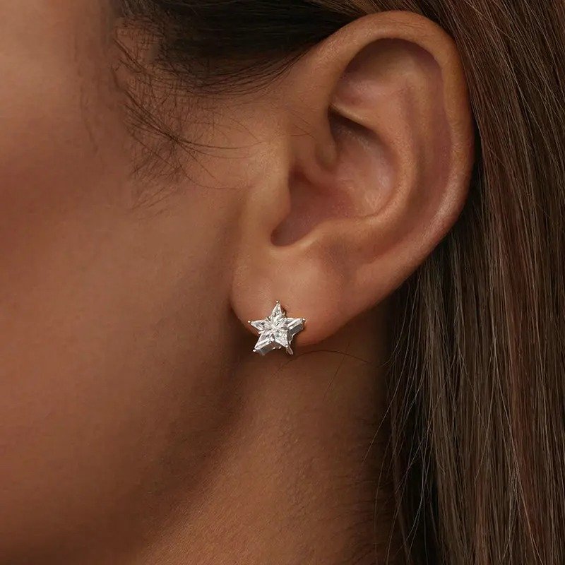 Boucles d'oreilles à tige étoile brillante Boucles d'oreilles en oxyde de zirconium plaqué platine