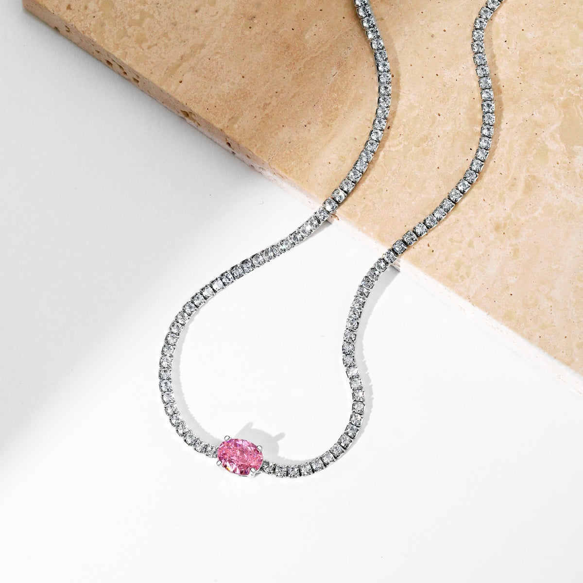 [Kincade Jewelrys] Collier taille ovale brillant de 1,0 carat