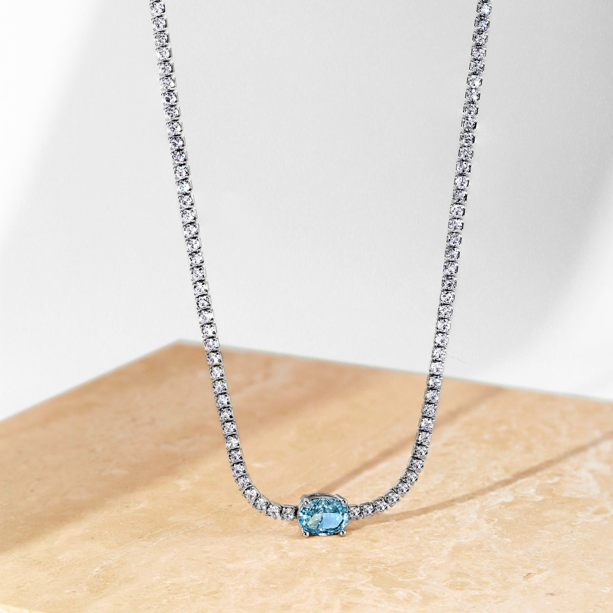 [Kincade Jewelrys] Collier taille ovale brillant de 1,0 carat