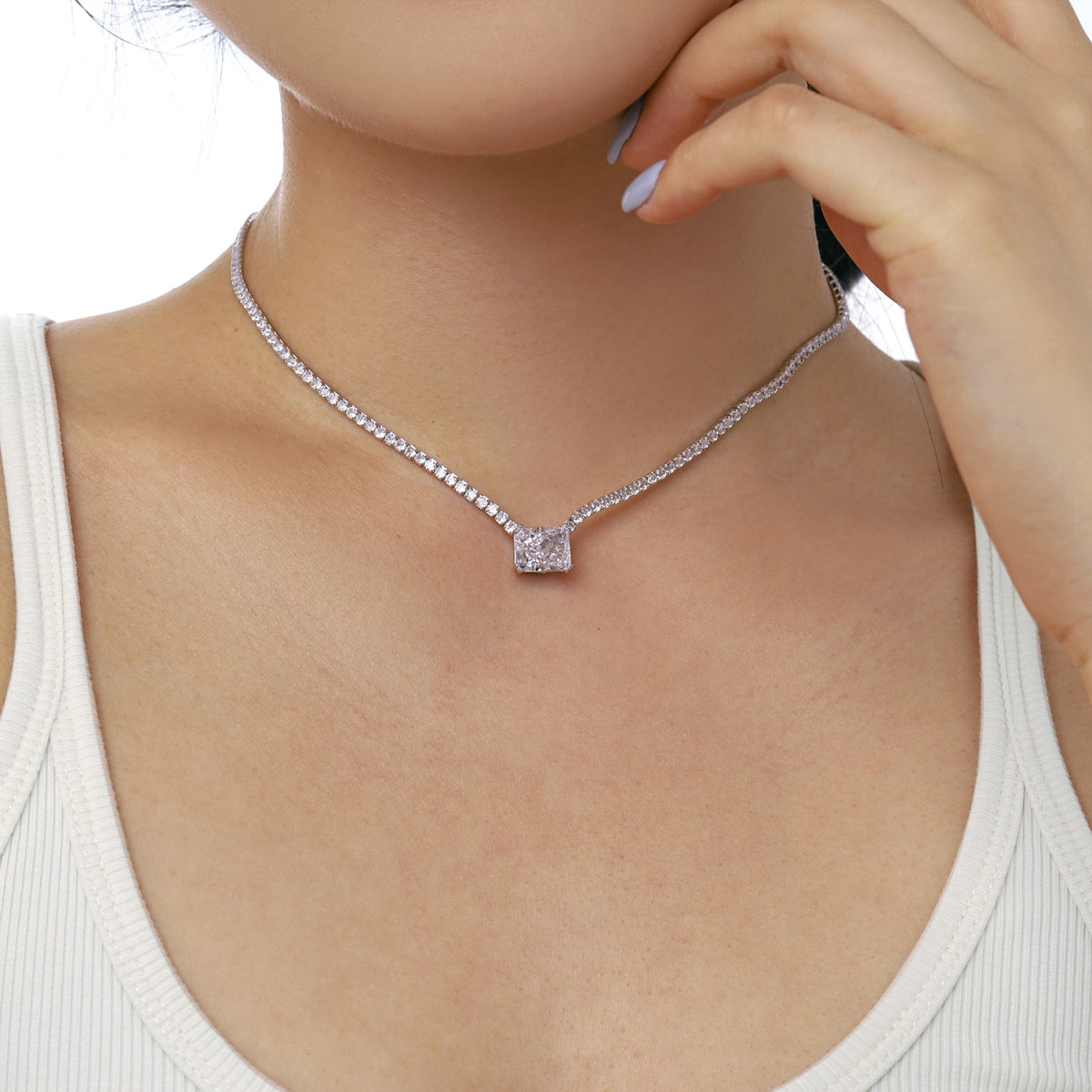 [Kincade Jewelrys]4.0 Carat Elegant Radiant Cut Necklace