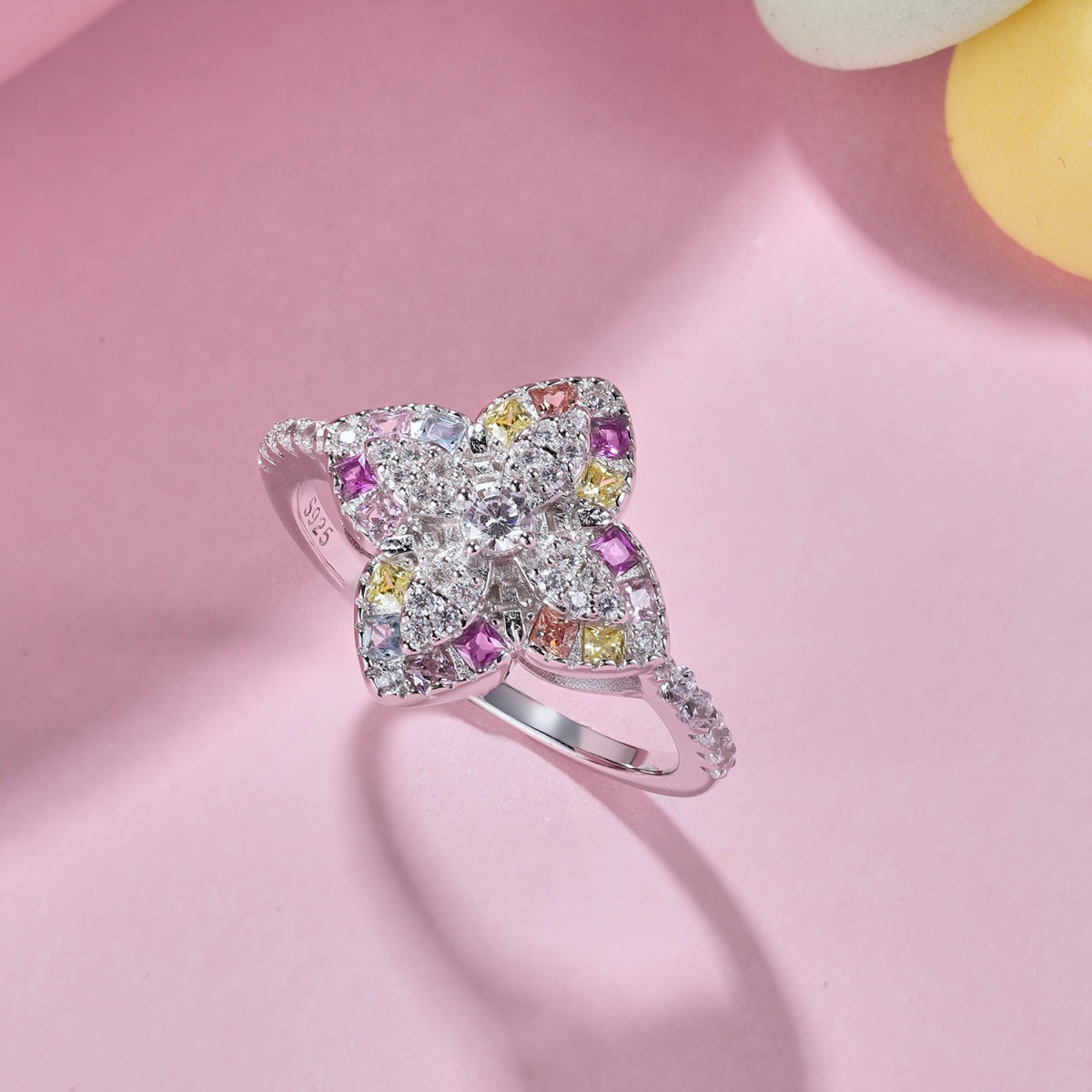 [Kincade Jewelrys]Luxurious Colorful Flower Shape Banquet Ring