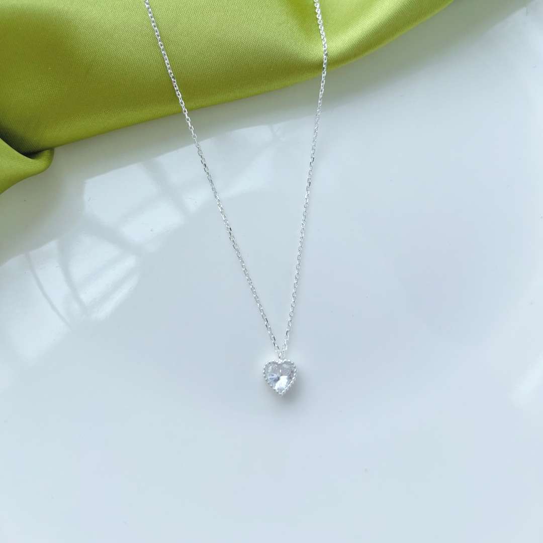 [Kincade Jewelrys]Ornate Heart Shape Necklace
