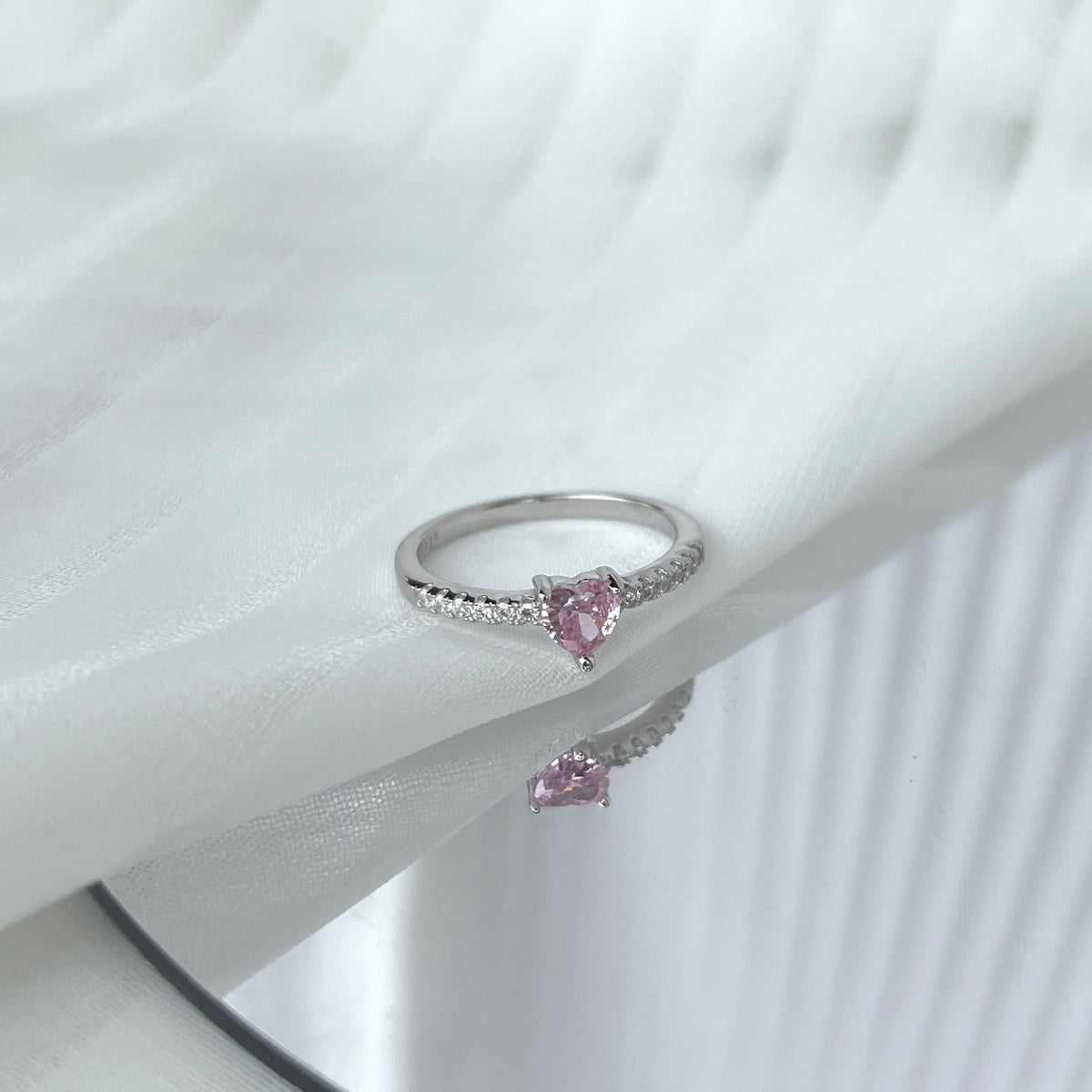 [Kincade Jewelrys]0.5 Carat CaratEternity Charming Heart Shape Lover Ring