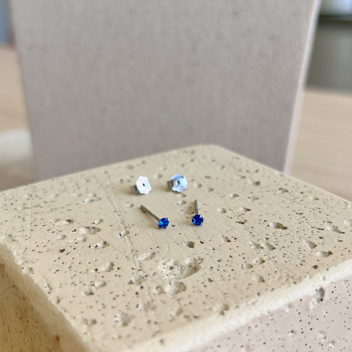 [Kincade Jewelrys]Delicate Solitaire Earrings