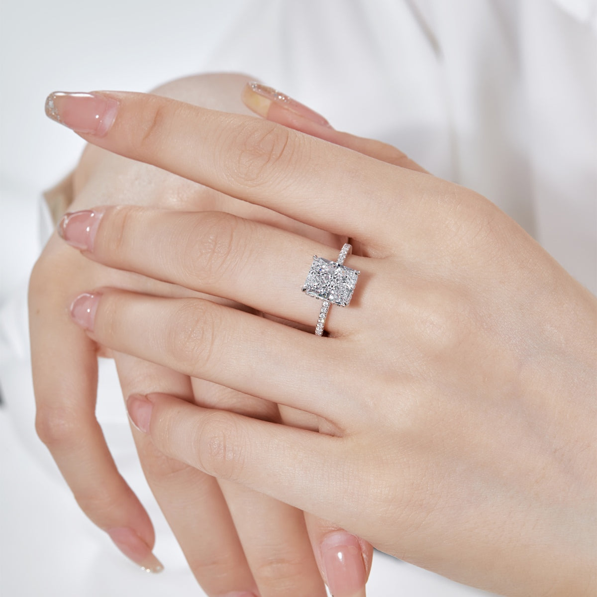[Kincade Jewelrys]4.0 Carat Luxurious Engagement Ring