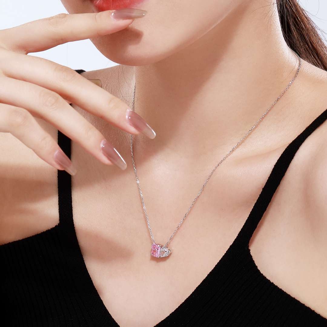 [Kincade Jewelrys]Dazzling Square & Heart Shape Necklace
