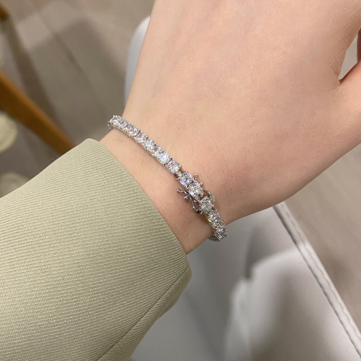 [Kincade Jewelrys]Luxurious Ornate Round Cut Tennis Bracelet