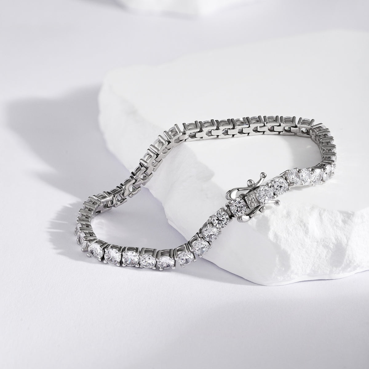 [Kincade Jewelrys]Luxurious Ornate Round Cut Tennis Bracelet