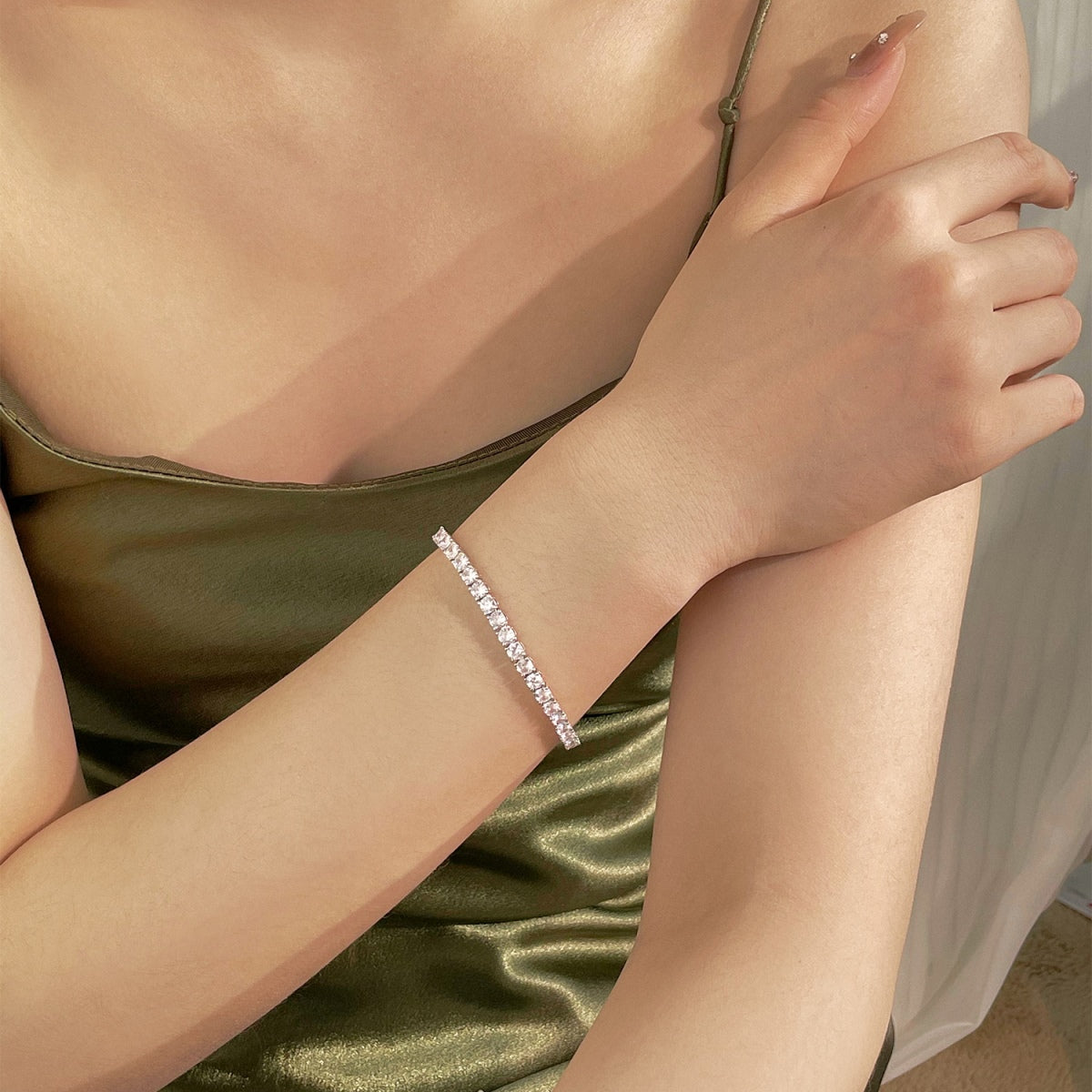 [Kincade Jewelrys]Luxurious Ornate Round Cut Tennis Bracelet
