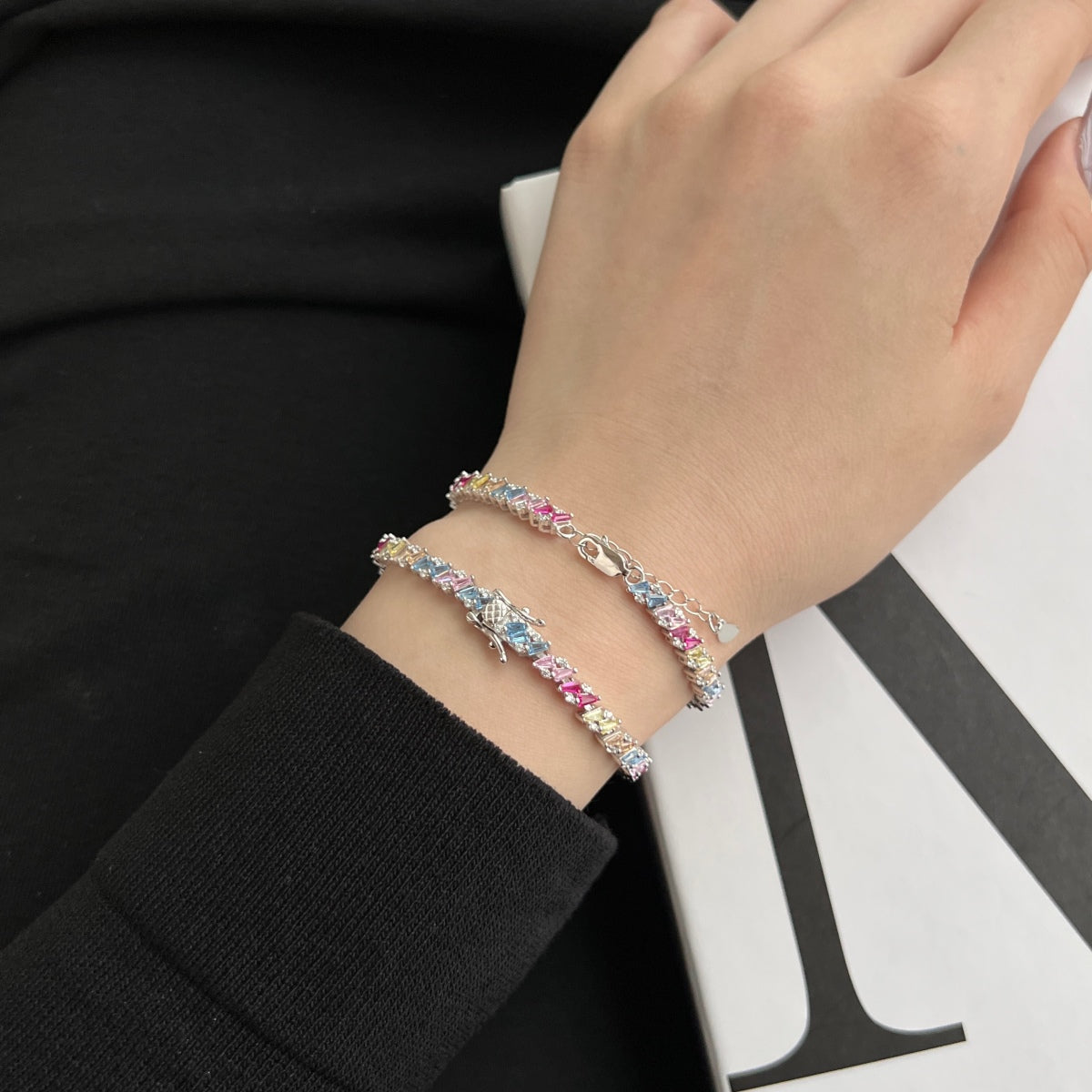 [Kincade Jewelrys]Ornate Sparkling Multi Cut Party Bracelet