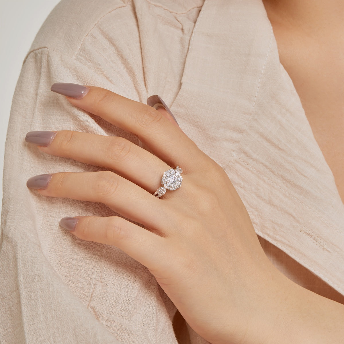 [Kincade Jewelrys]Delicate Colorful Round Cut Flower Shape Wedding Ring