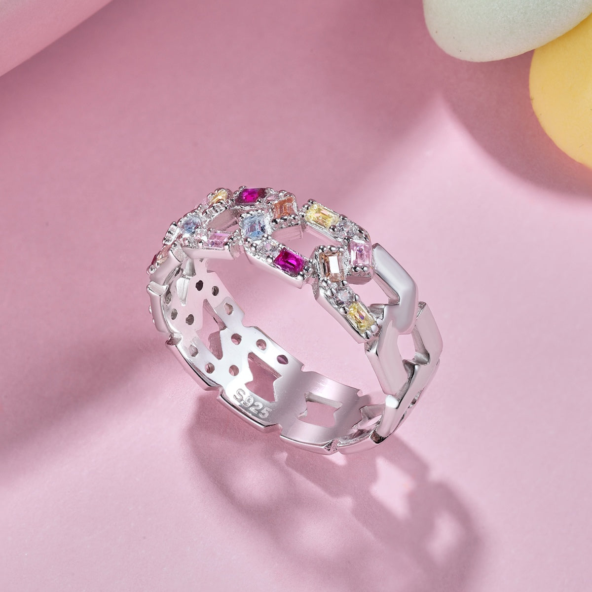 [Kincade Jewelrys]Sparkling Vibrant Emerald Cut Daily Ring