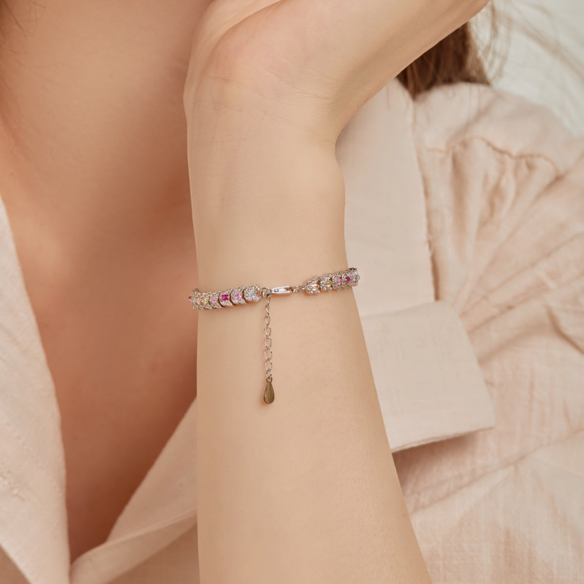 [Kincade Jewelrys]Delicate Colorful Multi Cut Daily Bracelet