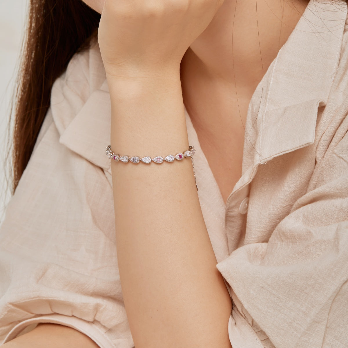 [Kincade Jewelrys]0.25 Carat Radiant Water Drop Shape Daily Bracelet