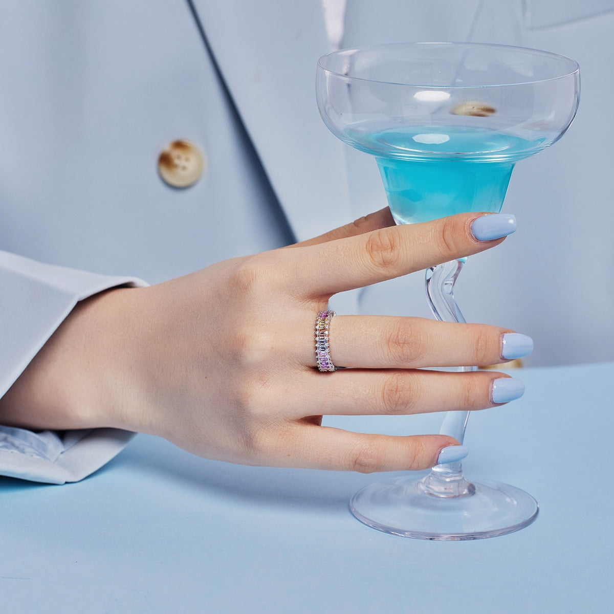[Kincade Jewelrys]Splashy Ornate Emerald Cut Cocktail Ring