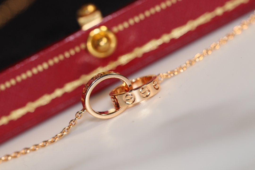 [Kincade Jewelrys] COLLIER LOVE OR ROSE ET ARGENT 
