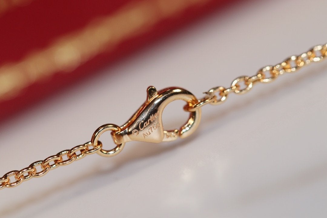 [Kincade Jewelrys] COLLIER LOVE OR ROSE ET ARGENT 