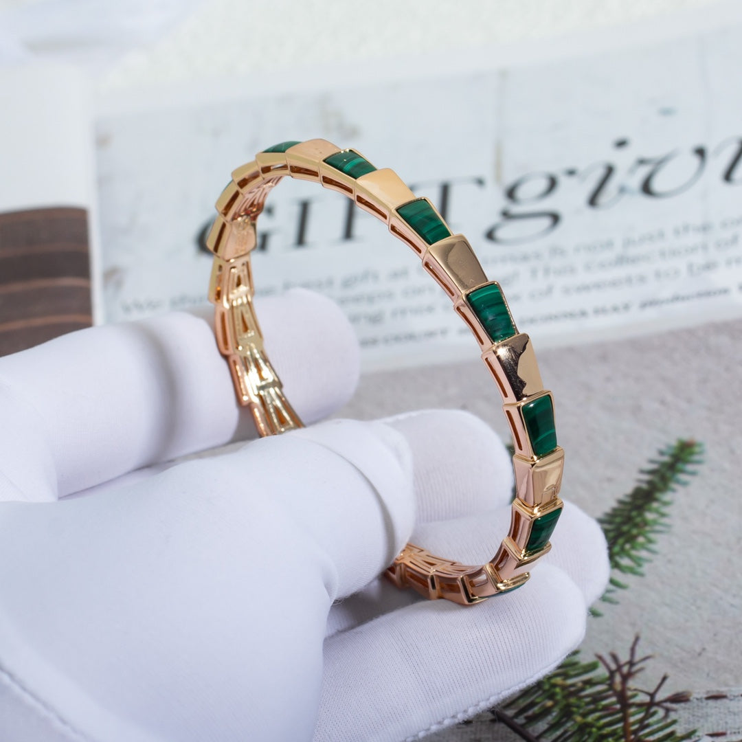[Kincade Jewelrys] Bracelet Serpenti en or rose et malachite 