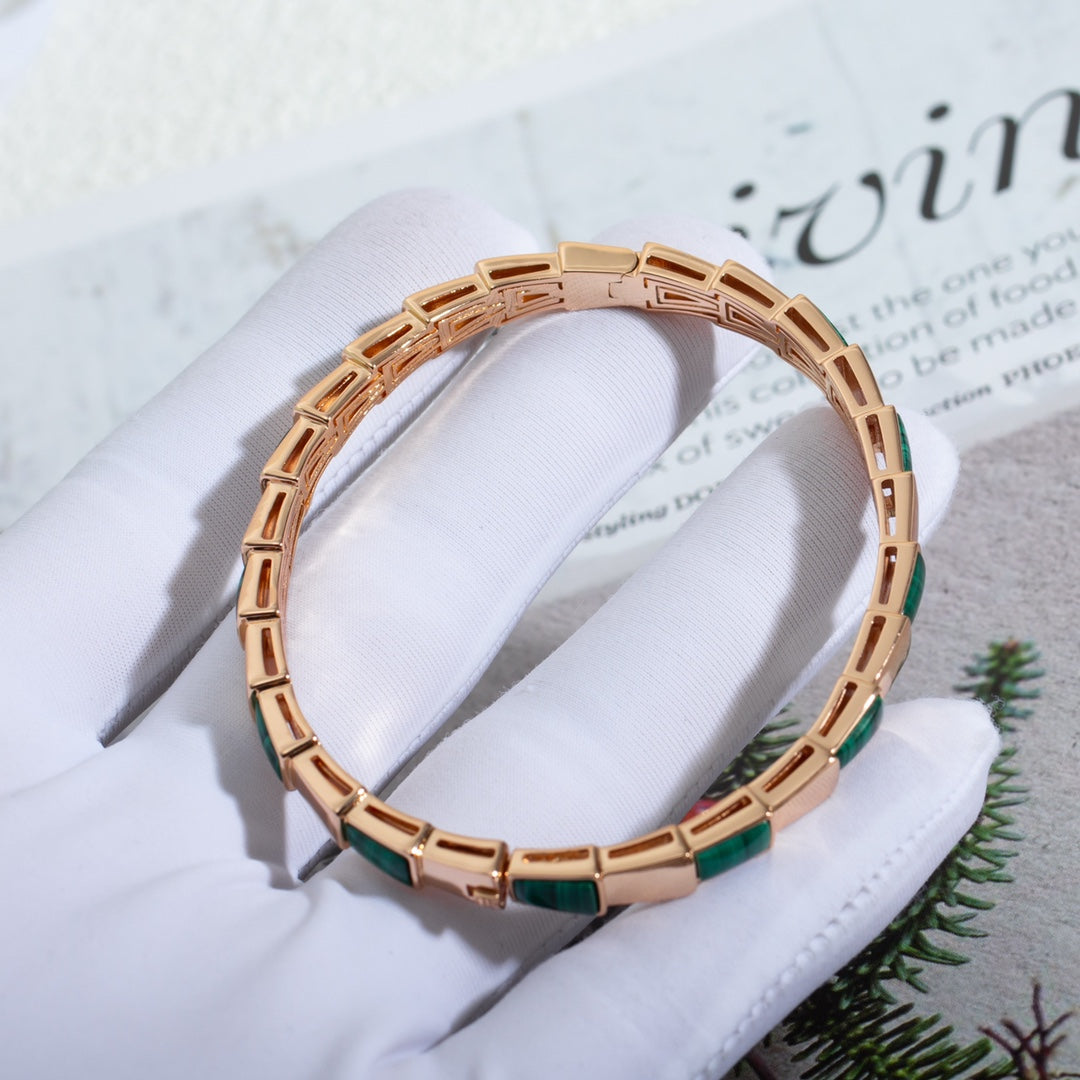 [Kincade Jewelrys] Bracelet Serpenti en or rose et malachite 
