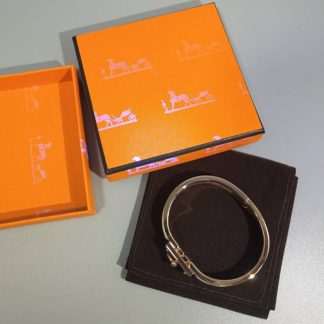 [Bijoux Kincade] BRACELET H ROUGE 