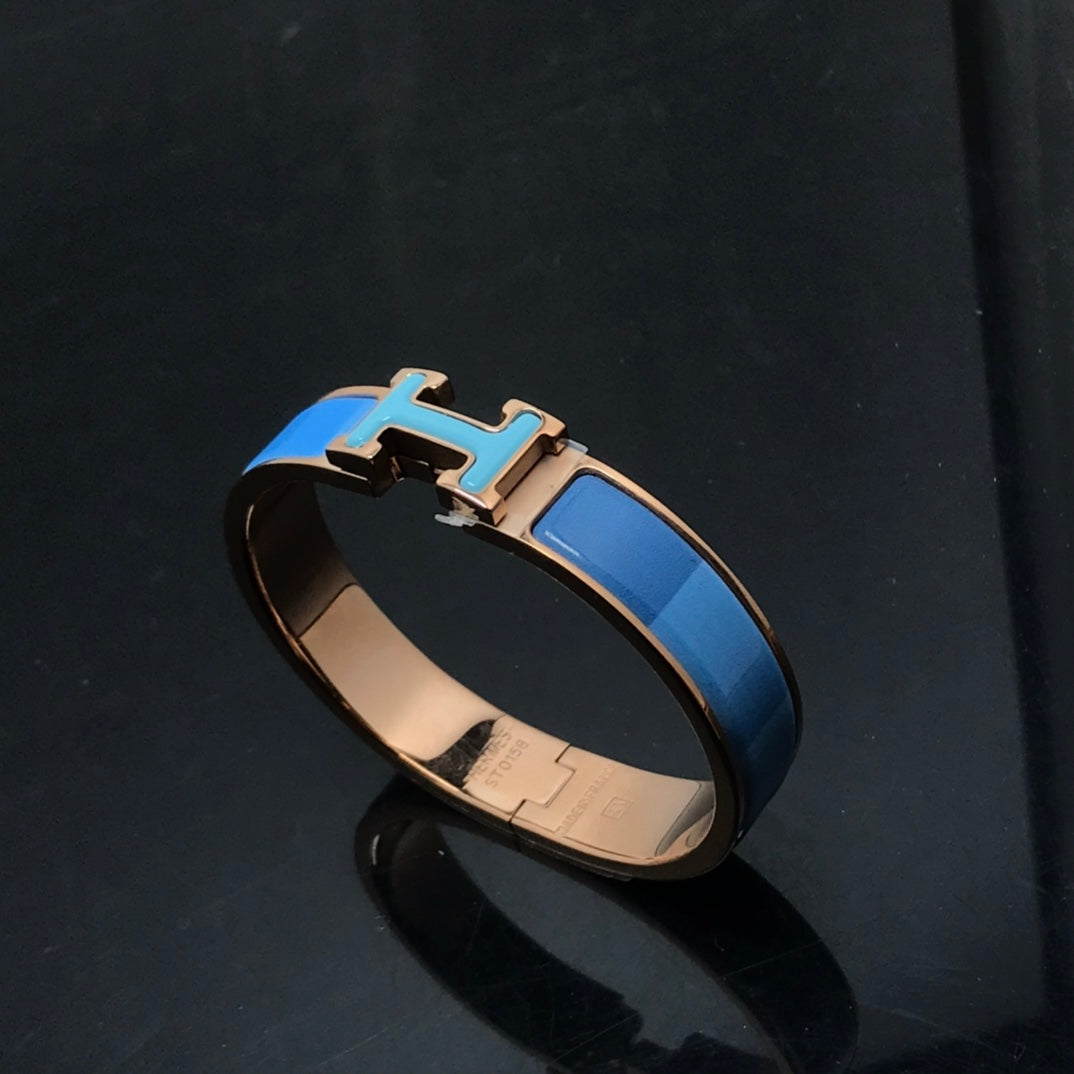 [Kincade Jewelrys] Bracelet H en céramique arc-en-ciel bleu