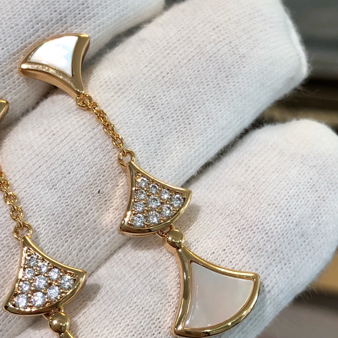 [Kincade Jewelrys]DREAM EARRINGS 3 MOTIFS DIAMOND MOP PINK GOLD