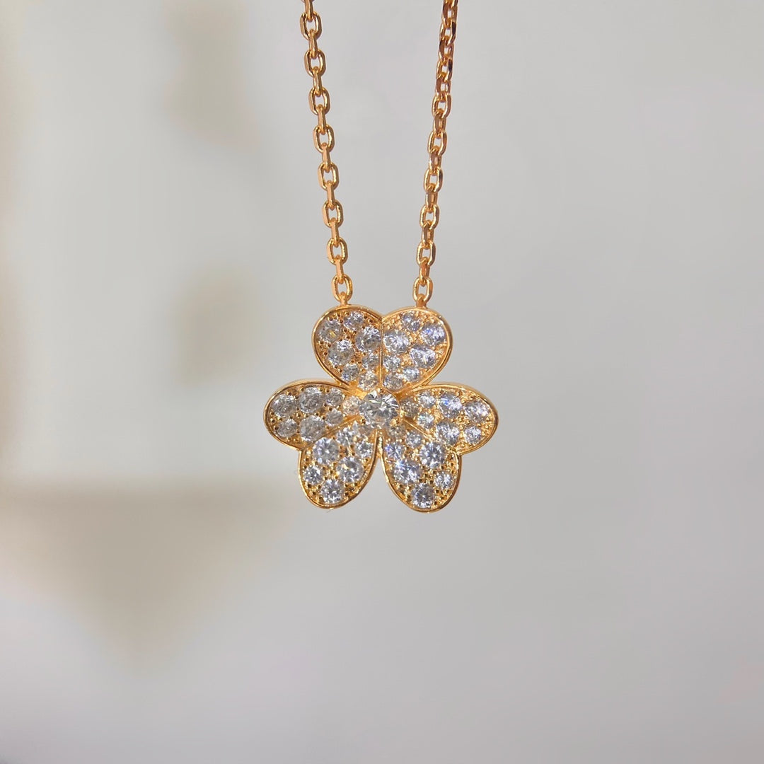 [Kincade Jewelrys] COLLIER FLEUR DIAMANT