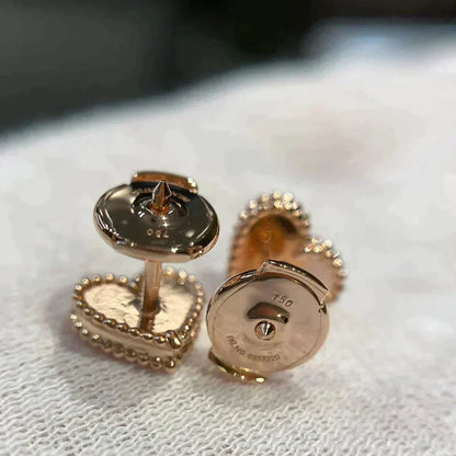 [Kincade Jewelrys]HEART CARNELIAN STUD EARRINGS