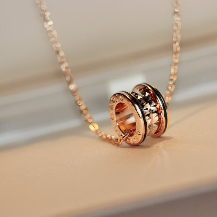 [Kincade Jewelrys]ZERO 1 ROCK PEDANT PINK GOLD BLACK NECKLACE