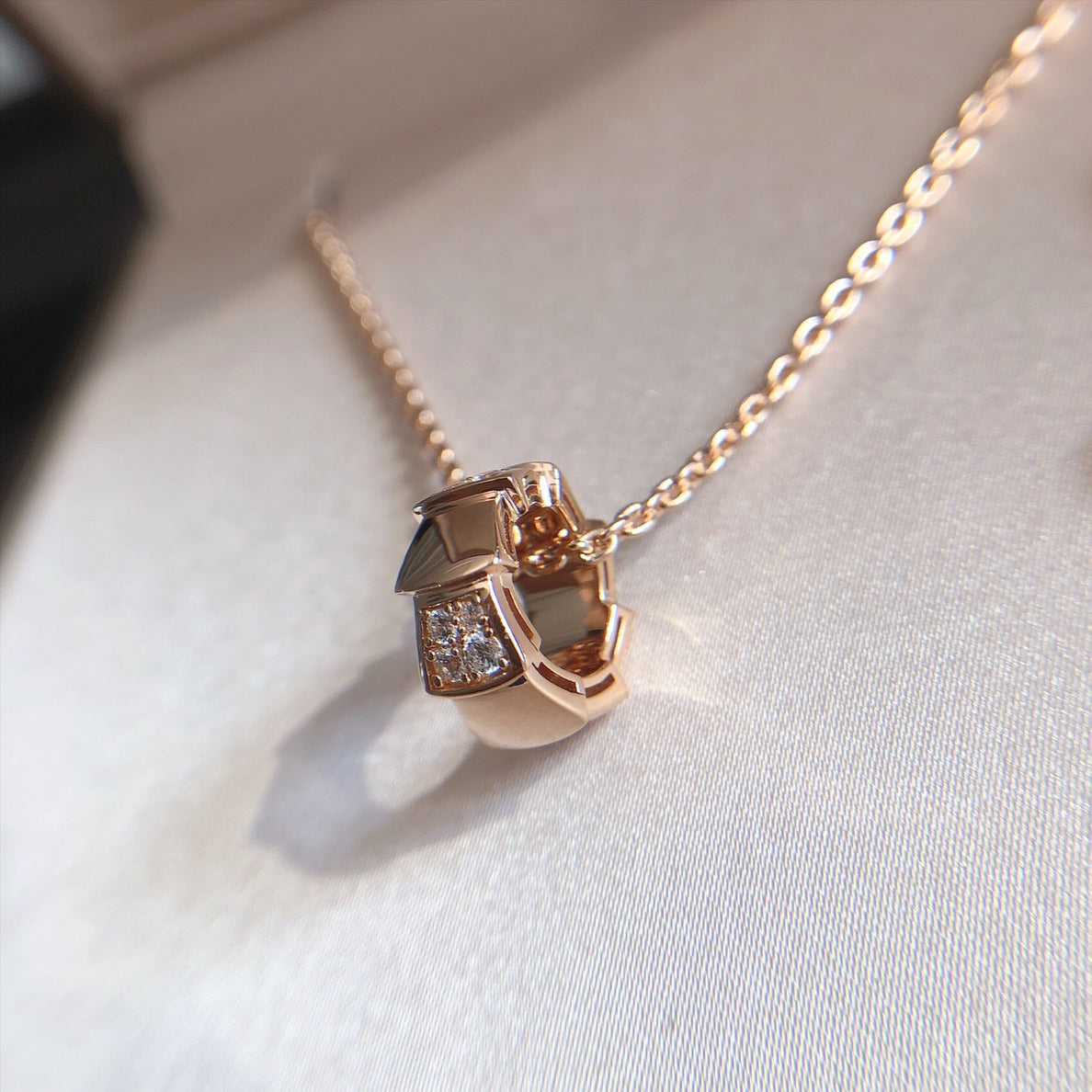 [Kincade Jewelrys]SERPENTI PEDANT DIAMOND PINK GOLD NECKLACE