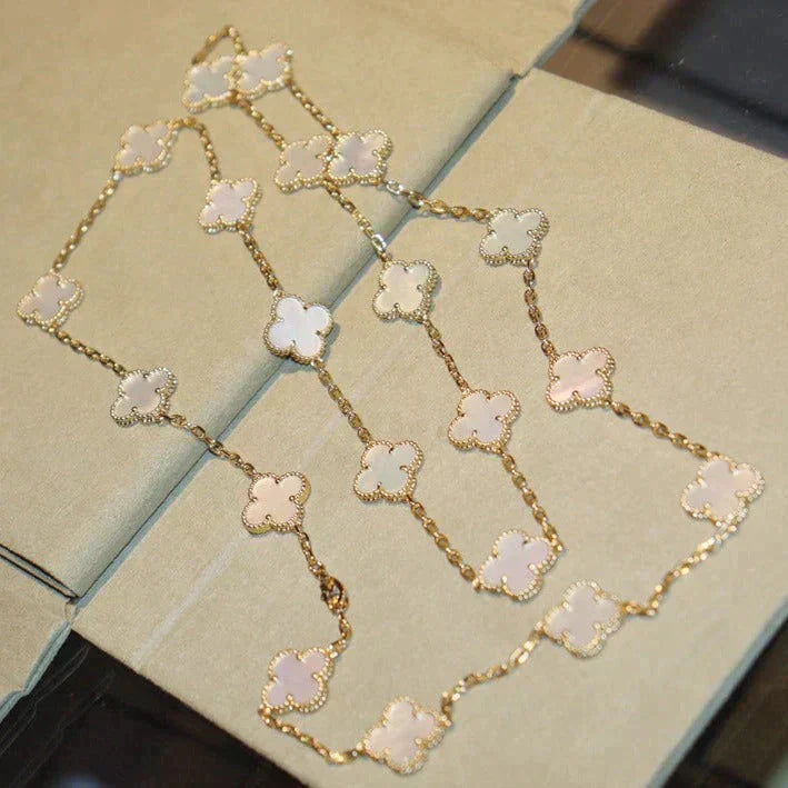 [Kincade Jewelrys]CLOVER 20 MOTIFS WHITE MOP NECKLACE
