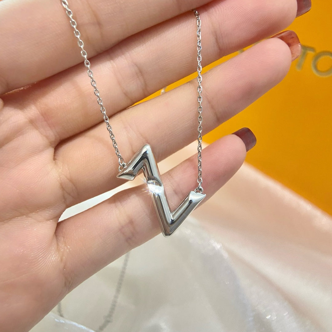 [Kincade Jewelrys]VOLTE UPSIDE DOWN NECKLACE
