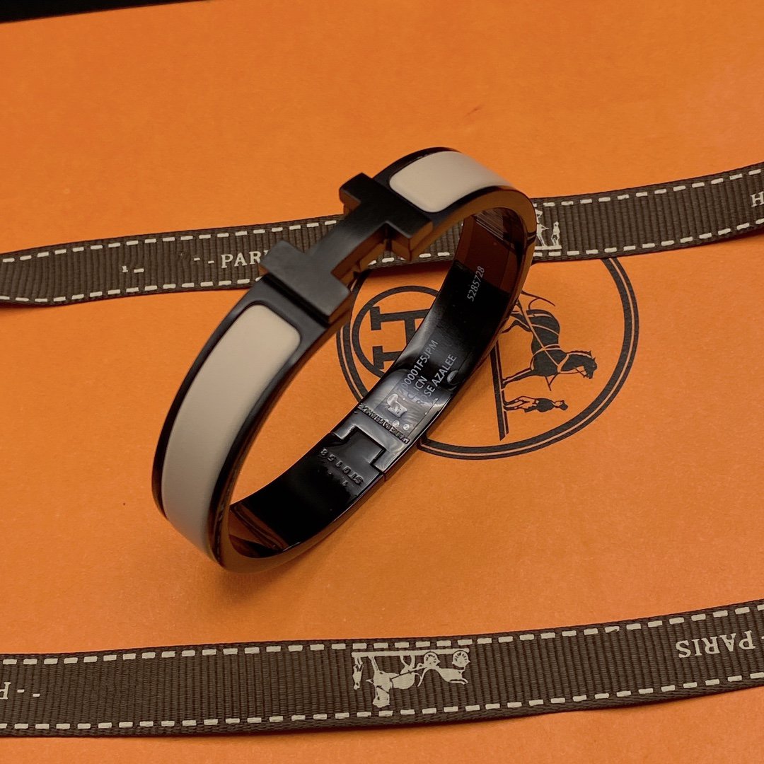[Kincade Jewelrys] Bracelet H 12 mm en céramique noire et beige