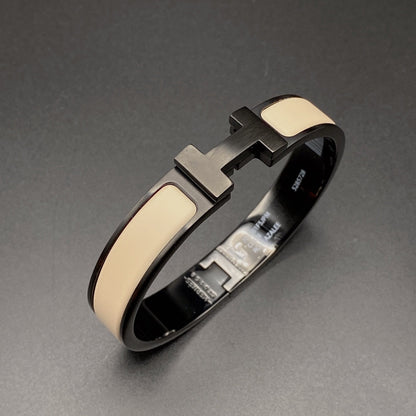 [Kincade Jewelrys] Bracelet H 12 mm en céramique noire et beige