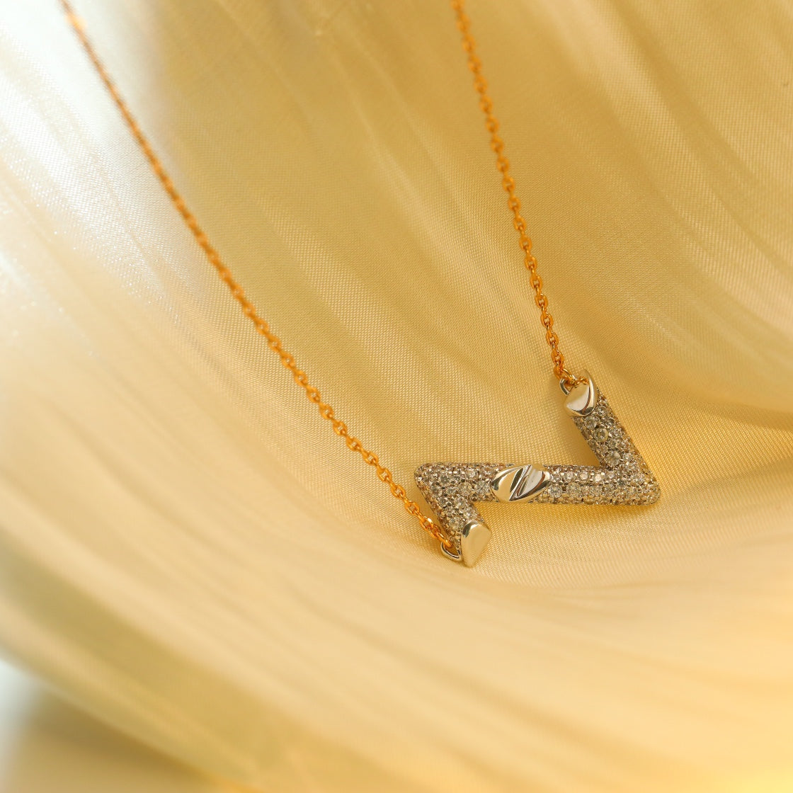 [Kincade Jewelrys]VOLT SILVER DIAMOND PEDANT NECKLACE