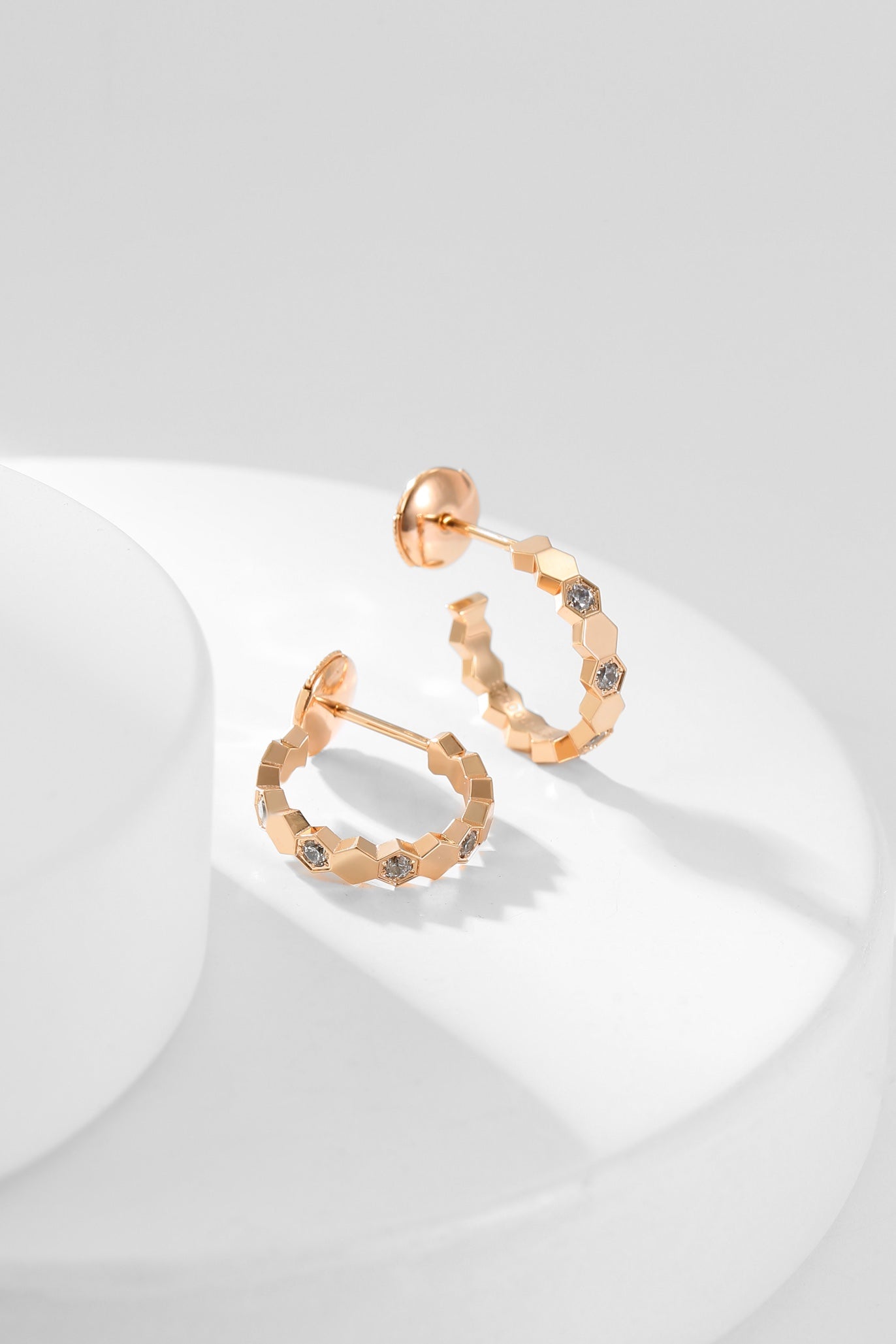 [Kincade Jewelrys]BEE LOVE DIAMOND HOOP EARRINGS