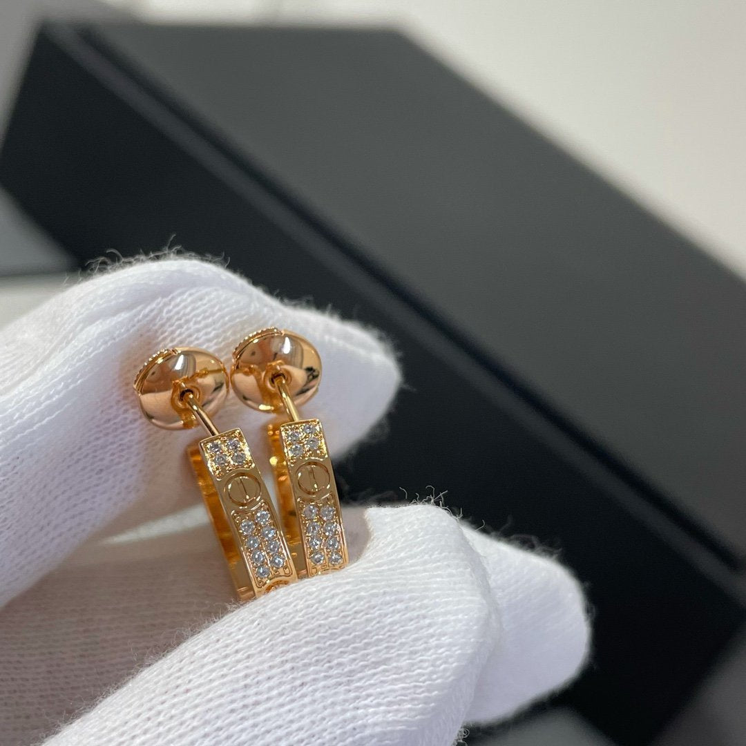 [Kincade Jewelrys]LOVE DIAMOND PINK GOLD HOOP EARRINGS