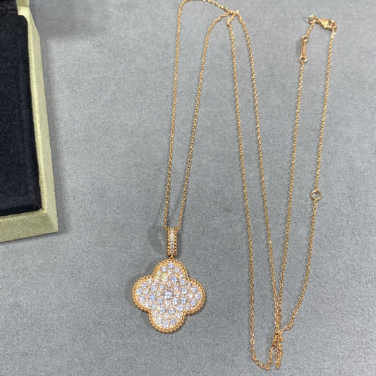 [Kincade Jewelrys]CLOVER 25MM LARGE PEDANT DIAMOND PAVED LONG NECKLACE