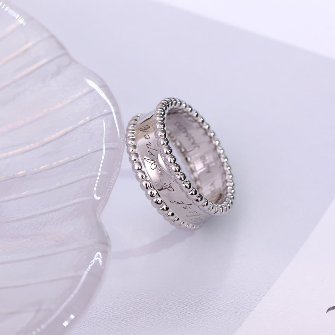 [Bijoux Kincade] BAGUE SIGNATURE PERLEE
