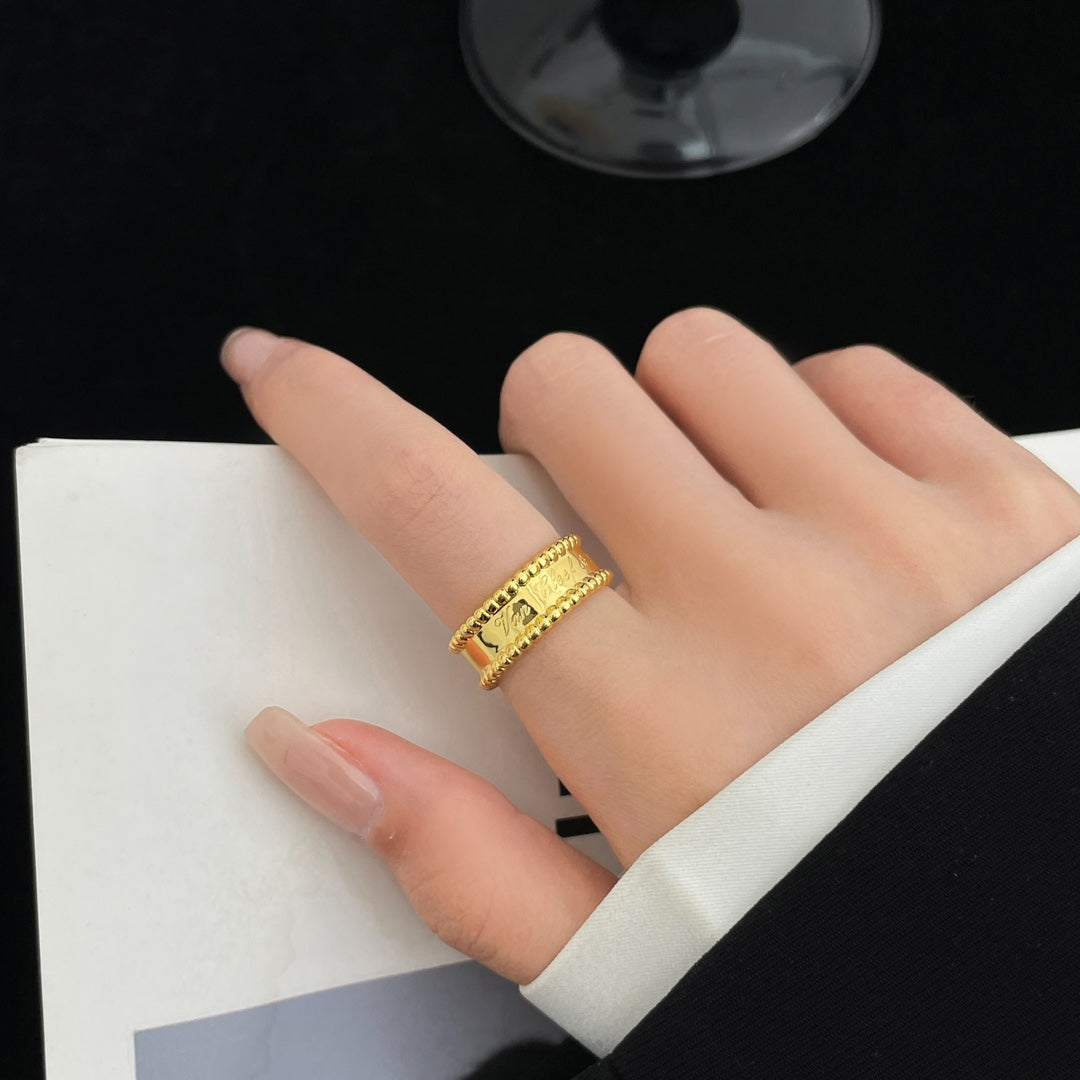 [Bijoux Kincade] BAGUE SIGNATURE PERLEE