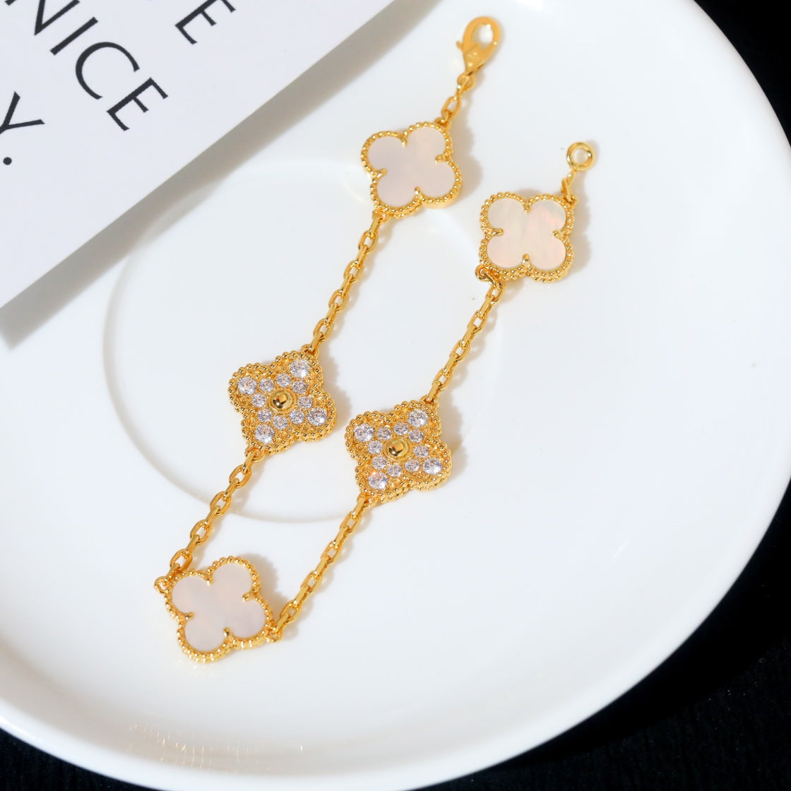 [Kincade Jewelrys]CLOVER BRACELET 5 MOTIF WHITE MOP DIAMOND