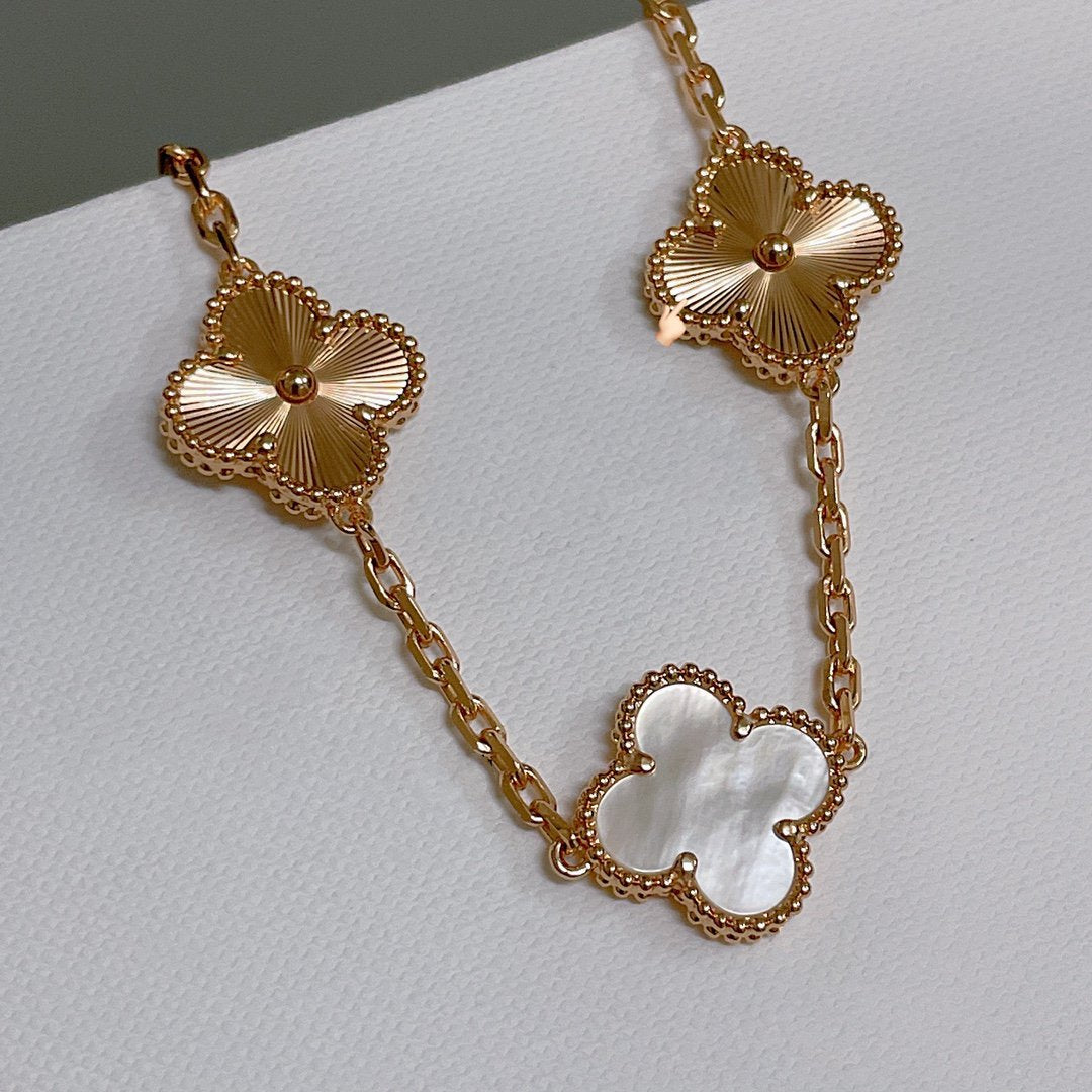 [Kincade Jewelrys] Bracelet trèfle 5 motifs nacre blanche or rose