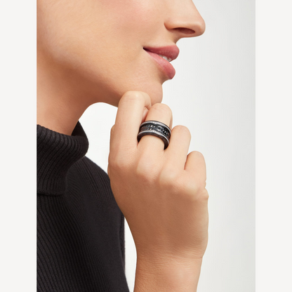 [Kincade Jewelrys]ZERO 1 ROCK FOUR-BAND BLACK CERAMIC WITH STUDDED SPIRAL AND PAVED DIAMONDS RING