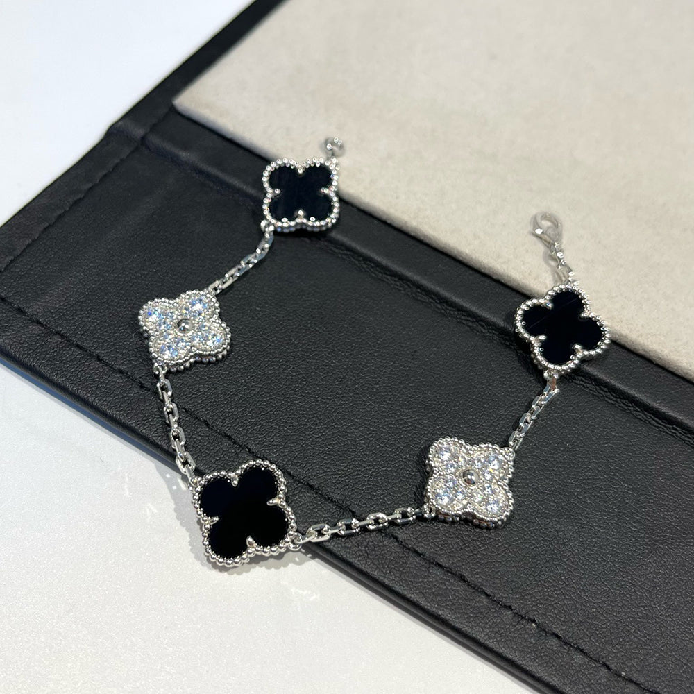 [Kincade Jewelrys]CLOVER 5 MOTIF ONYXS DIAMOND BRACELET SILVER
