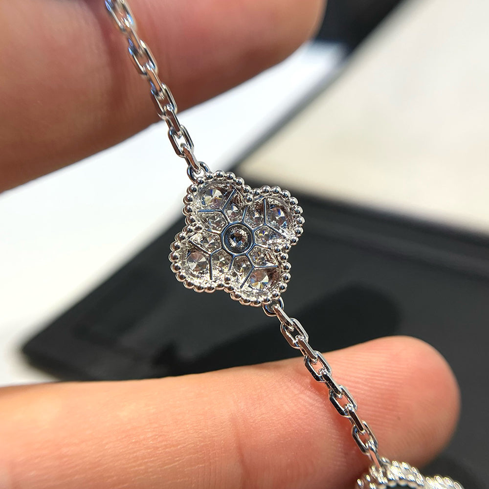 [Kincade Jewelrys]CLOVER 5 MOTIF ONYXS DIAMOND BRACELET SILVER