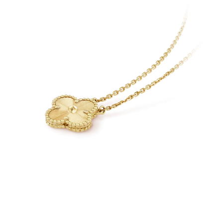 [Kincade Jewelrys]CLOVER 15MM LASER NECKLACE