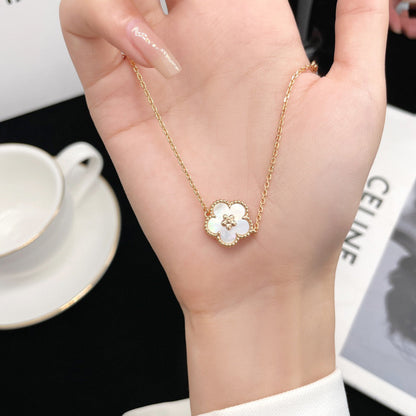 [Kincade Jewelrys]LUCKY  WHITE MOP  PLUM BLOSSOM NECKLACE