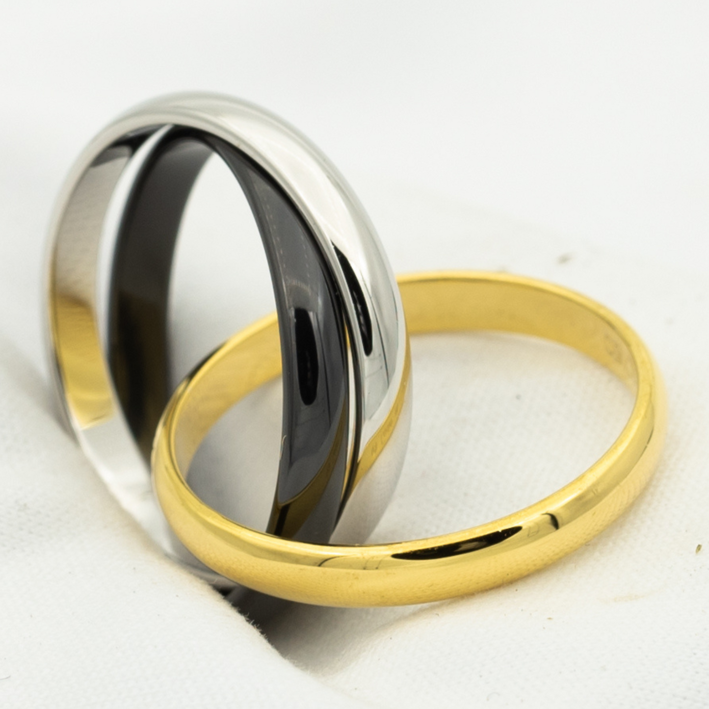 [Kincade Jewelrys]TRINITY RING BLACK GOLD SILVER