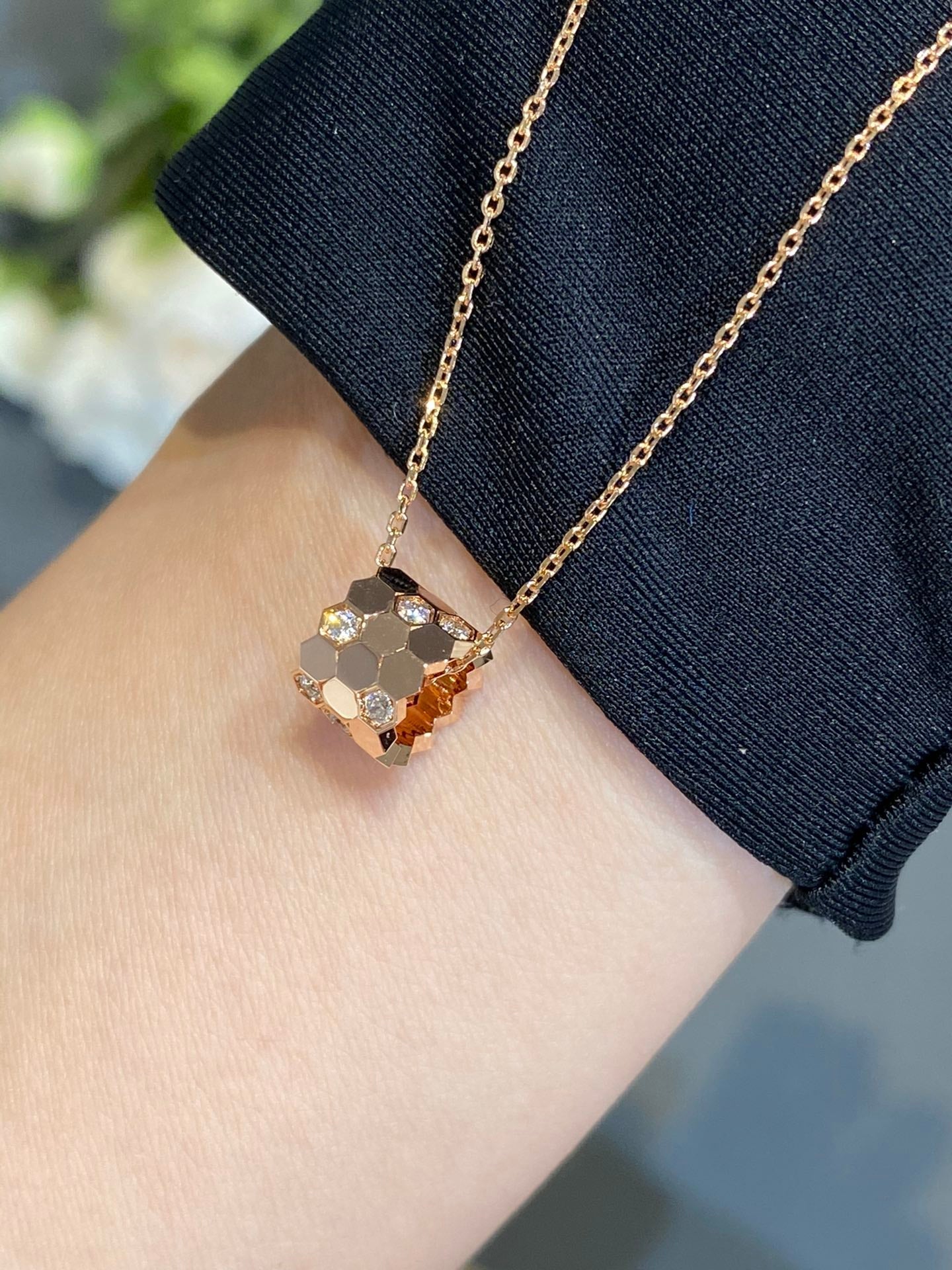 [Kincade Jewelrys]BEE LOVE DIAMOND NECKLACE