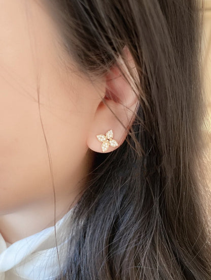 [Kincade Jewelrys]STAR BLOSSOM STUD EARRINGS PINK GOLD DIAMONDS